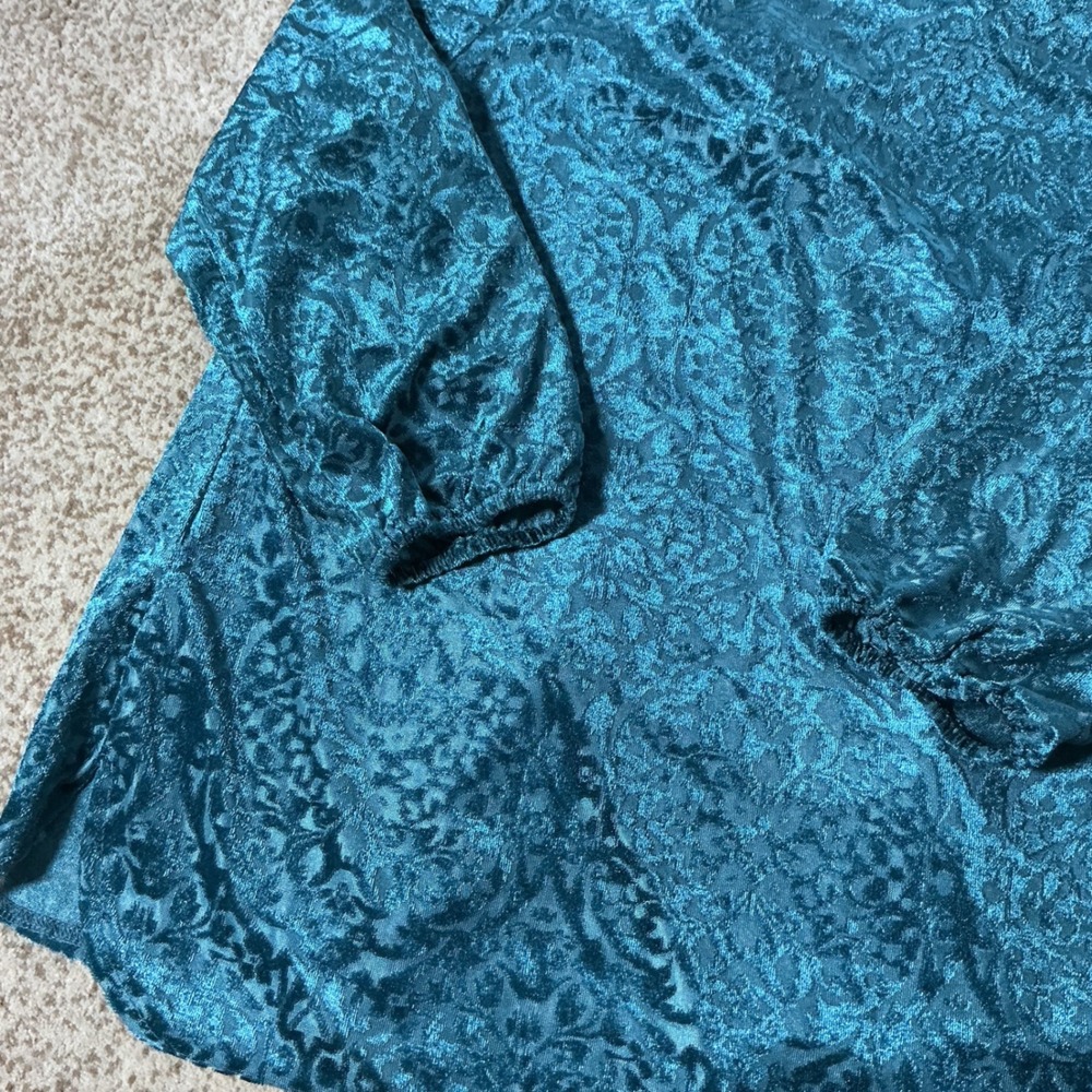 Valerie Stevens Burnout Velvet Damask Blouse Womens Medium Teal Tassel Boho Top - Picture 8 of 8